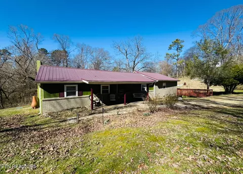785 Musterfield Rd, Newport, TN 37821