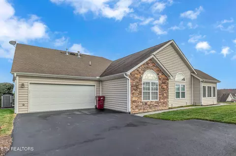379 Villa View Pt #31-1, Johnson City, TN 37604