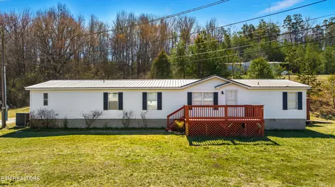 255 Foster Rd, Lenoir City, TN 37771