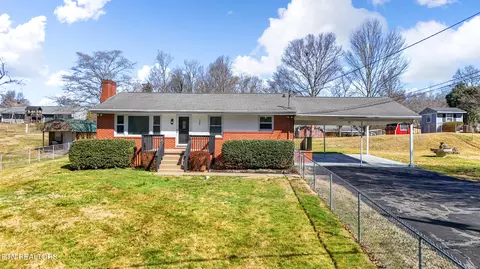 165 Shenandoah Dr, Johnson City, TN 37601