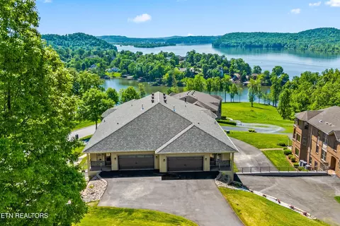 2412 Grand View Ct, Kingston, TN 37763