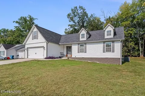 154 Rachelle Pl, Baxter, TN 38544 photo 3