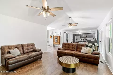154 Rachelle Pl, Baxter, TN 38544 photo 8