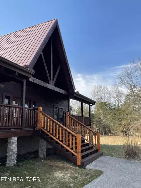 126 Thomas Rd, Luttrell, TN 37779 photo 4