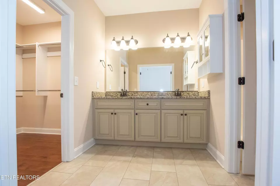 Other - 6054 Round Hill Ln, Knoxville, TN 37912 photo 3 of 15