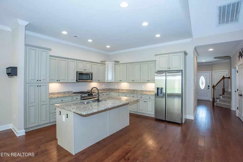 Kitchen - 6054 Round Hill Ln, Knoxville, TN 37912 photo 1 of 5