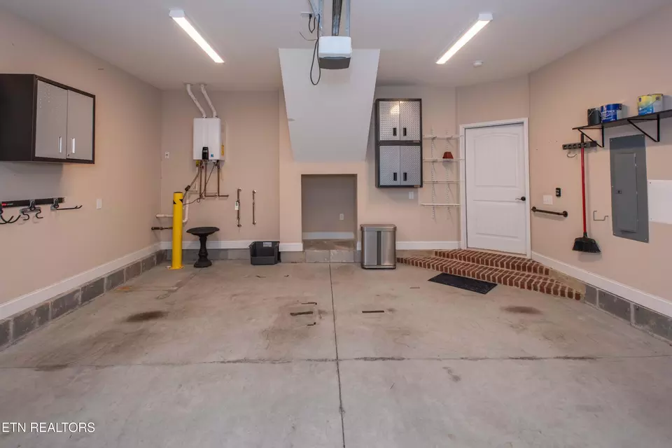 Other - 6054 Round Hill Ln, Knoxville, TN 37912 photo 15 of 15