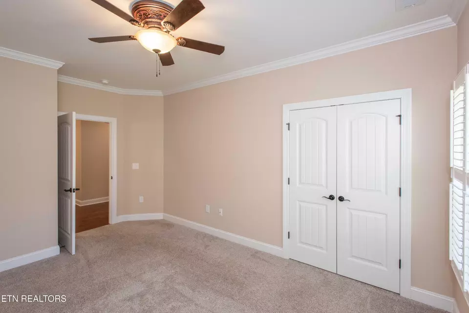 Bedroom - 6054 Round Hill Ln, Knoxville, TN 37912 photo 5 of 9