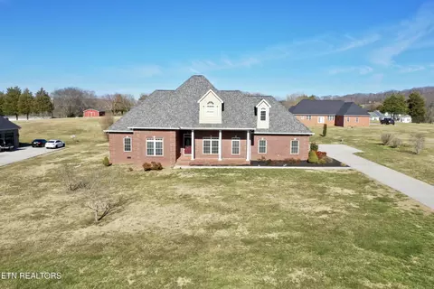 250 Pond View Dr, Kingston, TN 37763