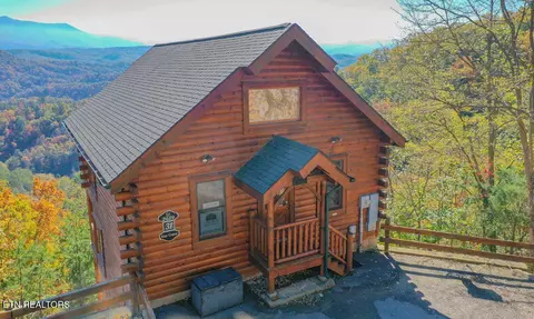 2619 Greystone Ridge Dr, Sevierville, TN 37876