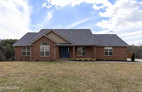 1330 Sugarland Cir, Sevierville, TN 37862