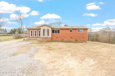 311 E Dunn St, Rockwood, TN 37854