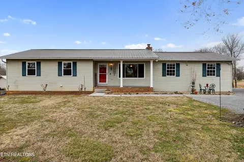 3433 Old Niles Ferry Rd, Maryville, TN 37803