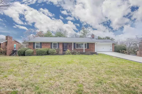 9104 Carlton Cir #2, Knoxville, TN 37922