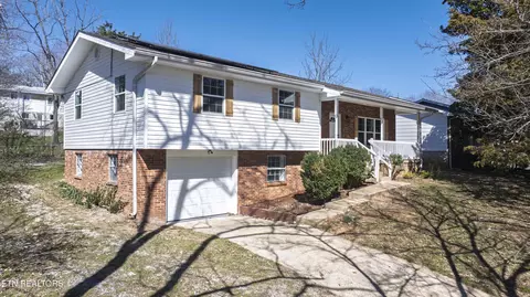 8907 Wooten Rd, Chattanooga, TN 37416