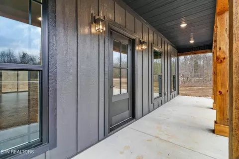 1076 Hargis Rd, Grimsley, TN 38565 photo 6