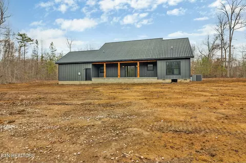 1076 Hargis Rd, Grimsley, TN 38565 photo 5