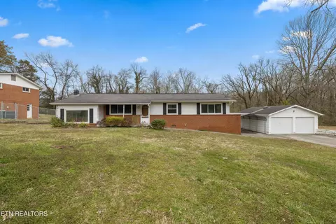 4208 Walpine Ln, Knoxville, TN 37921