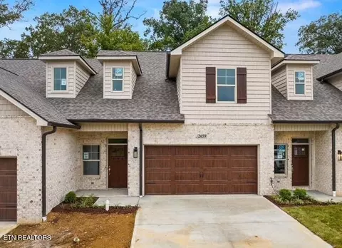 2067 Gisele Way, Knoxville, TN 37931