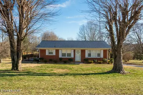 194 E Netherland Rd, Cookeville, TN 38506