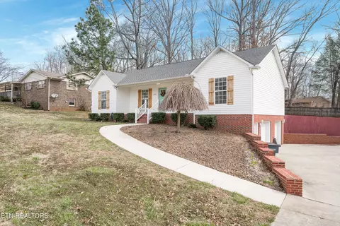 1740 Bunker Hill Rd, Cookeville, TN 38506