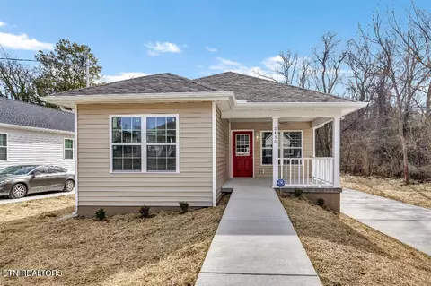 2430 Selma Ave, Knoxville, TN 37915