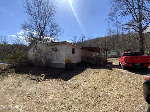 131 Abbie Ln, Clinton, TN 37716