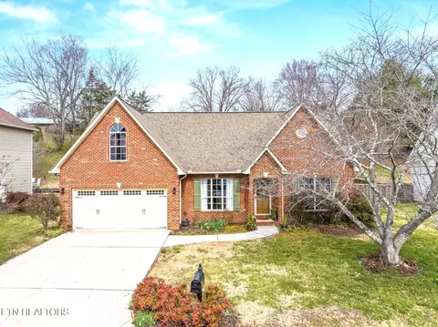 11413 Goldenview Ln, Knoxville, TN 37932