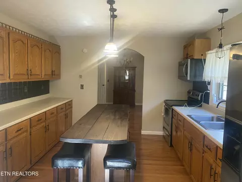 Kitchen - 9 Graves Rd, Miracle, KY 40856 photo 1 of 1