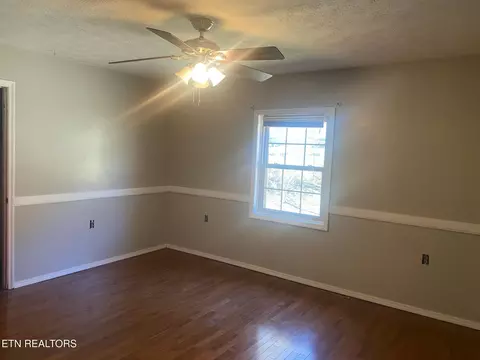 Bedroom - 9 Graves Rd, Miracle, KY 40856 photo 1 of 3