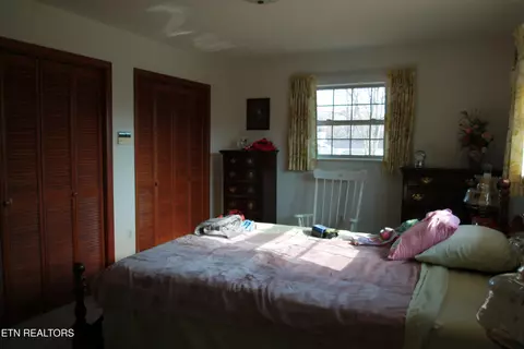 Bedroom - 400 Alderville Rd, Winfield, TN 37892 photo 4 of 4