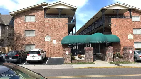 1509 Highland Ave #A305, Knoxville, TN 37916
