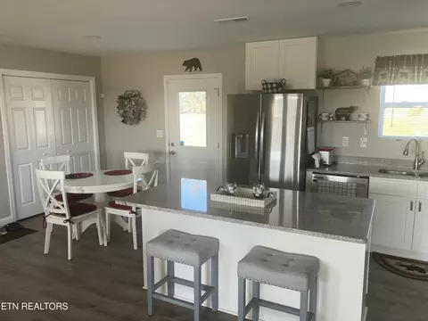 6838 Westgate Cir, Talbott, TN 37877 photo 6