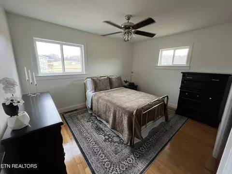 Bedroom - 905 Phillips Flats Rd, Oneida, TN 37841 photo 1 of 6
