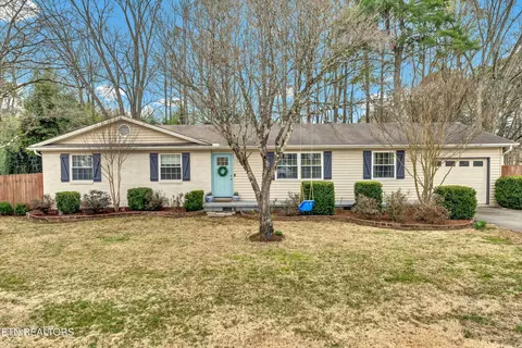 9313 Carlton Cir, Knoxville, TN 37922