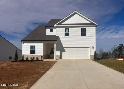 106 Thuja Tree Ln, Lenoir City, TN 37771