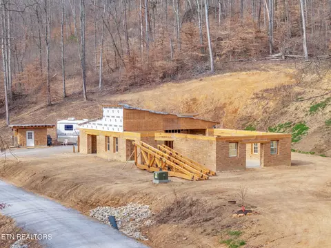 189 Lost Ridge Rd, Clinton, TN 37716