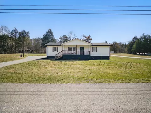 267 Kimberly Rd, La Follette, TN 37766