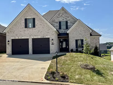 2131 Lantern Park Ln, Knoxville, TN 37932