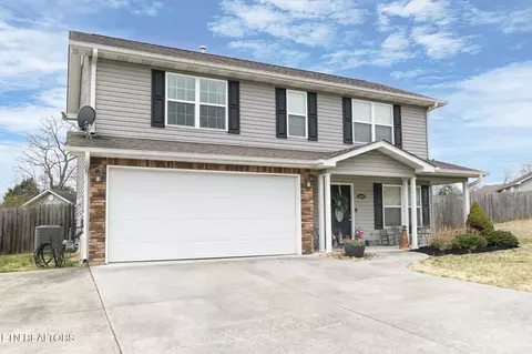 1009 Stones Throw Ln, Sevierville, TN 37876