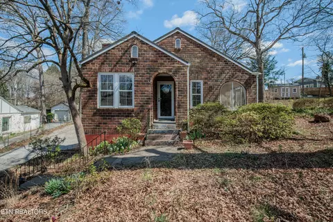3542 Southwood Dr, Knoxville, TN 37920