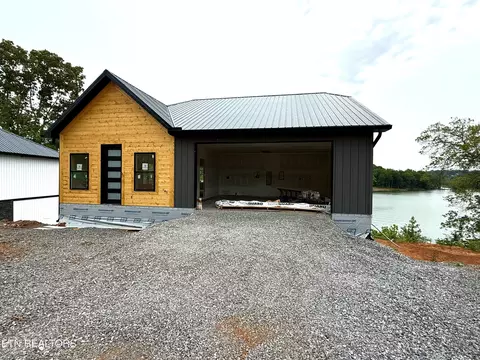 179 Lakeshore Bay Dr, Jefferson City, TN 37760