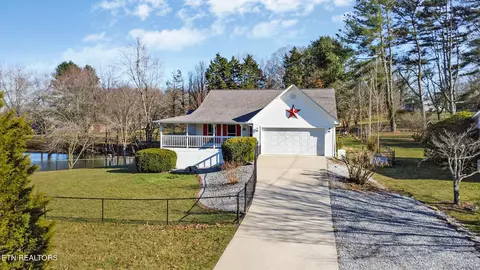 189 Washington St, Crossville, TN 38572