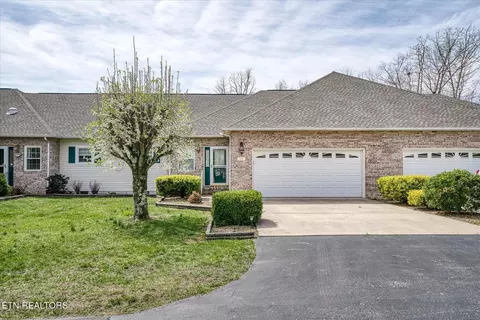 111 Santee Ct, Crossville, TN 38572