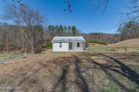 214 Foust Hollow Rd, Heiskell, TN 37754