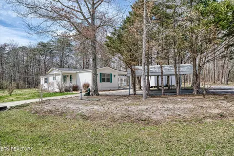 100 Oswego Ct, Crossville, TN 38572