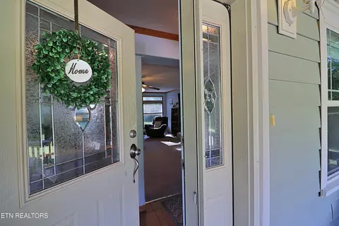 Entry Way - 193 Wilbert Dr, Oneida, TN 37841 photo 1 of 4
