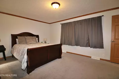 Bedroom - 193 Wilbert Dr, Oneida, TN 37841 photo 1 of 5