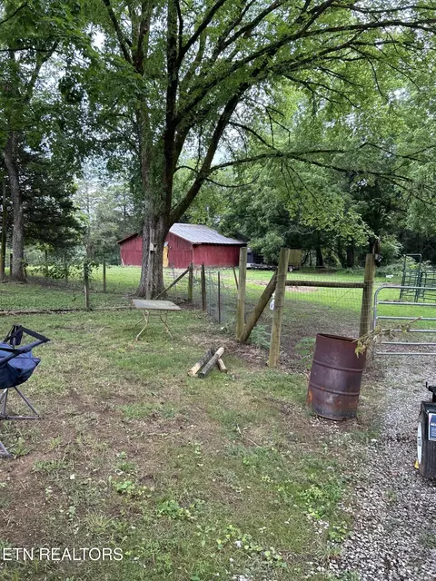 7311 Roberts Rd, Corryton, TN 37721 photo 41
