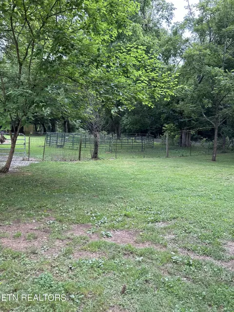 7311 Roberts Rd, Corryton, TN 37721 photo 44